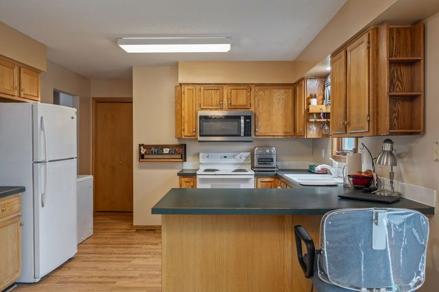 609 NE Lowell Drive, Ankeny, IA 50021