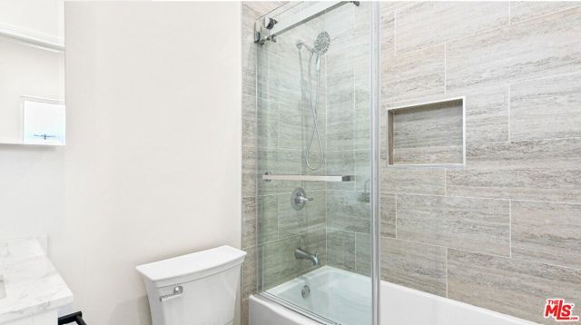 16698 Moorpark Street, Los Angeles, CA 91436