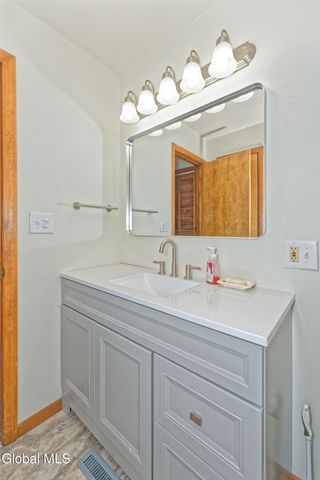 26 Mildred Lane, Colonie, NY 12110