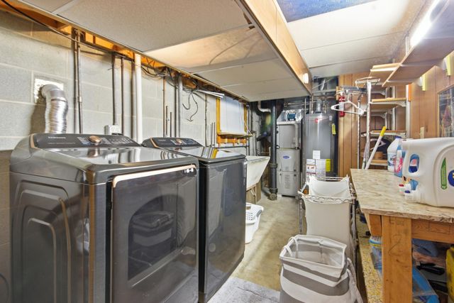 6936 Arkansas Avenue, Hammond, IN 46323