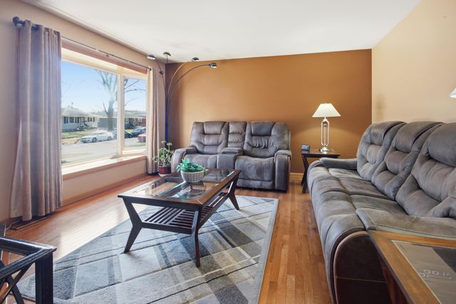 6936 Arkansas Avenue, Hammond, IN 46323