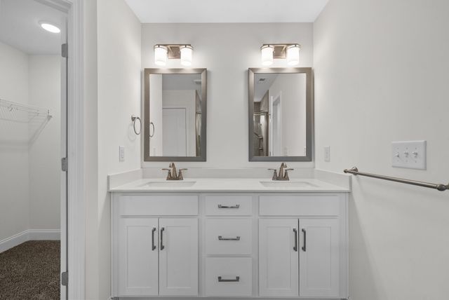 1251 Iris Glen Drive, Clarksville, TN 37042