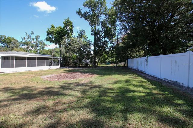 1509 E MCBERRY STREET, Tampa, FL 33610
