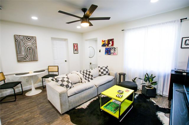 1509 E MCBERRY STREET, Tampa, FL 33610