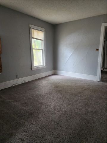 2 Hollister Street, Rochester, NY 14605