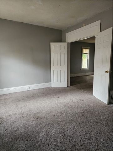 2 Hollister Street, Rochester, NY 14605