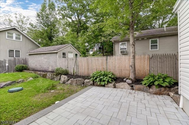 4 Rumson Ct, West Milford Twp., NJ 07421