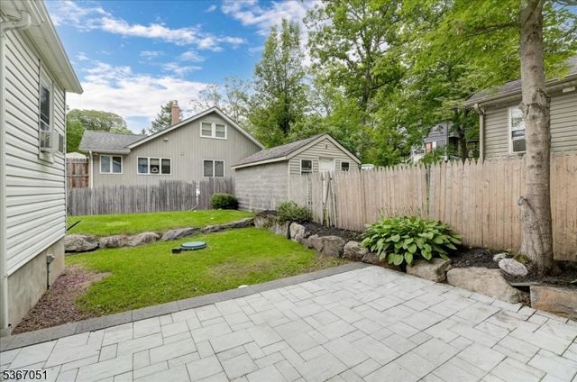 4 Rumson Ct, West Milford Twp., NJ 07421