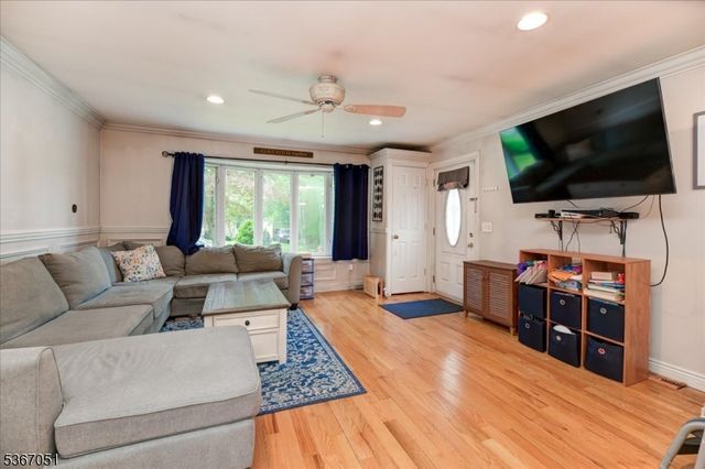 4 Rumson Ct, West Milford Twp., NJ 07421