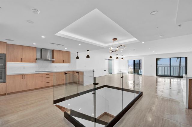 520 E Brickell Key Drive BH25, Miami, FL 33131