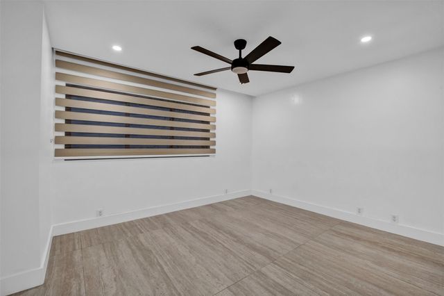 520 E Brickell Key Drive BH25, Miami, FL 33131