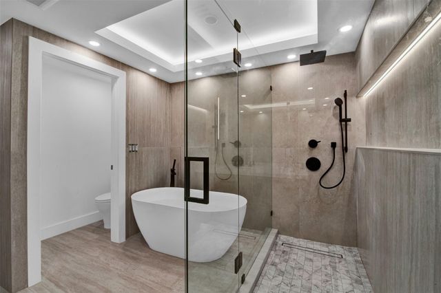 520 E Brickell Key Drive BH25, Miami, FL 33131