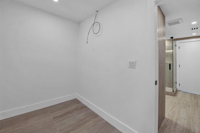 520 E Brickell Key Drive BH25, Miami, FL 33131