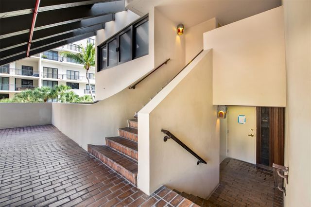 520 E Brickell Key Drive BH25, Miami, FL 33131