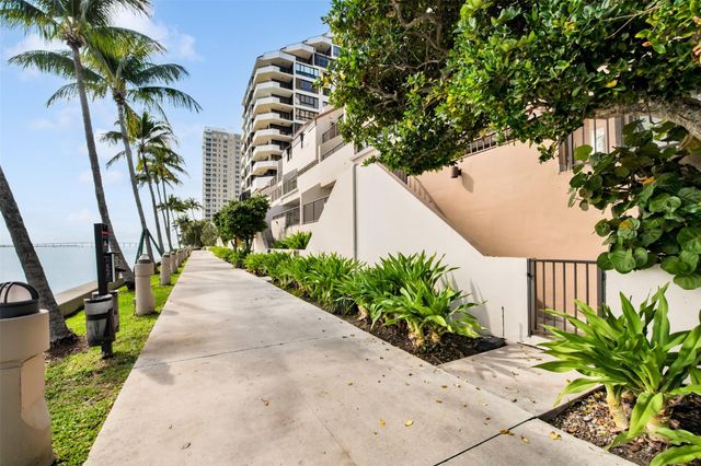 520 E Brickell Key Drive BH25, Miami, FL 33131