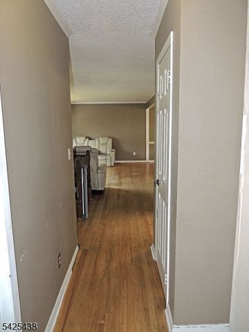 118 Benart Pl, Middlesex Boro, NJ 08846