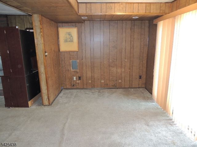 118 Benart Pl, Middlesex Boro, NJ 08846
