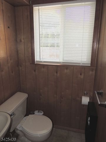 118 Benart Pl, Middlesex Boro, NJ 08846