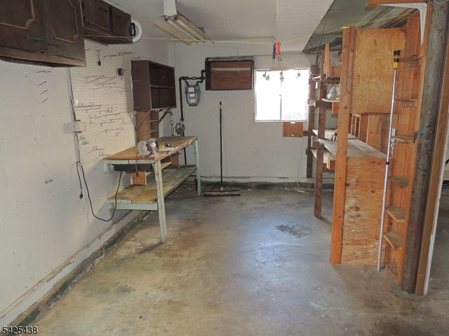 118 Benart Pl, Middlesex Boro, NJ 08846
