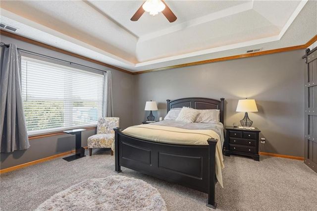 1200 Tyler Lane, Greenwood, MO 64034