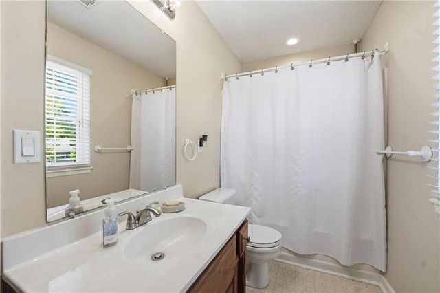 1200 Tyler Lane, Greenwood, MO 64034