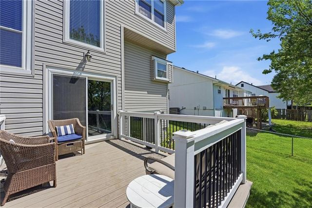 1200 Tyler Lane, Greenwood, MO 64034