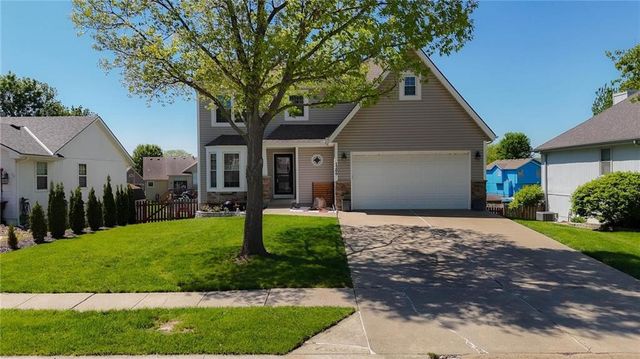 1200 Tyler Lane, Greenwood, MO 64034