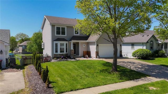 1200 Tyler Lane, Greenwood, MO 64034