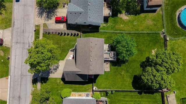 1200 Tyler Lane, Greenwood, MO 64034