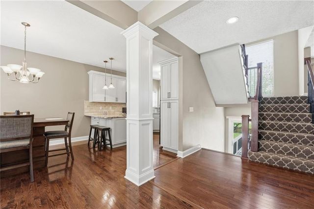 1200 Tyler Lane, Greenwood, MO 64034