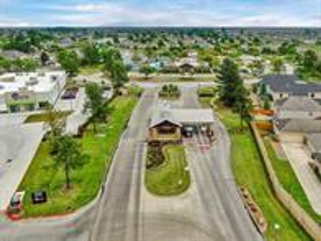 29702 Sullivan Oaks Drive, Spring, TX 77386