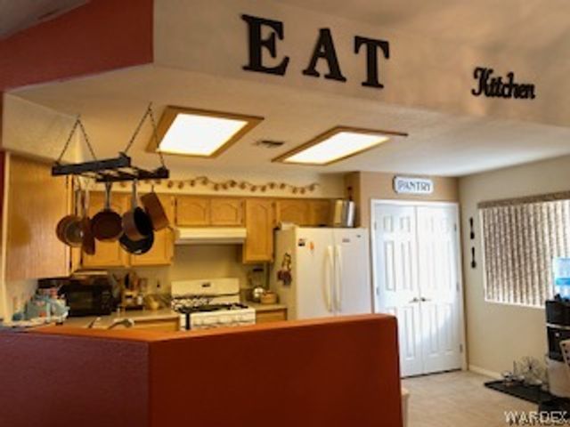 2188 Sierra Santiago, Bullhead City, AZ 86442