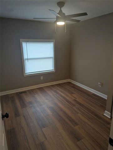 957 Hemingway Road, Stone Mountain, GA 30088