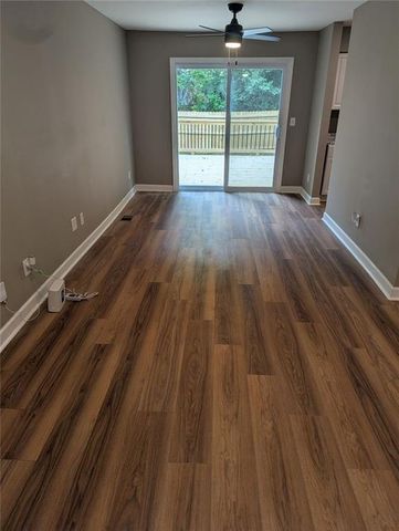 957 Hemingway Road, Stone Mountain, GA 30088