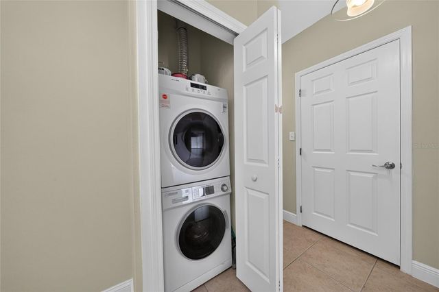 515 VILLA DEL SOL CIRCLE 205, Orlando, FL 32824