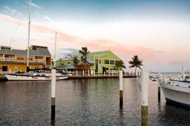 8003 HILLMAN AVENUE, Punta Gorda, FL 33982