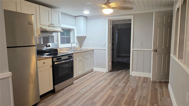 8003 HILLMAN AVENUE, Punta Gorda, FL 33982