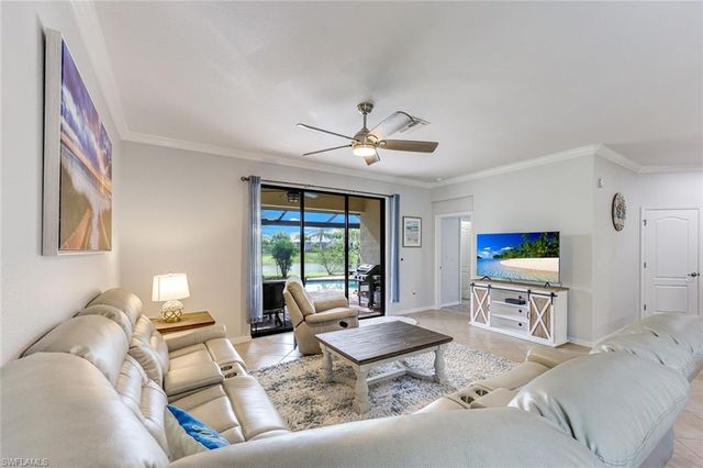 3742 Treasure Cove CIR, Naples, FL 34114