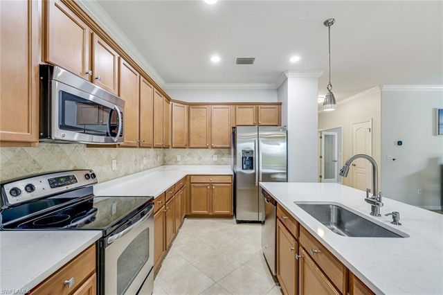 3742 Treasure Cove CIR, Naples, FL 34114