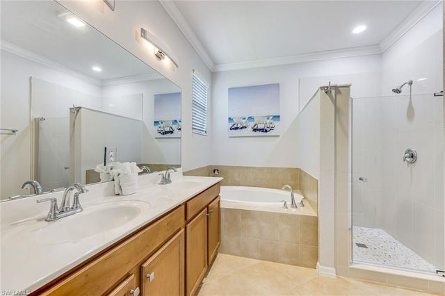 3742 Treasure Cove CIR, Naples, FL 34114