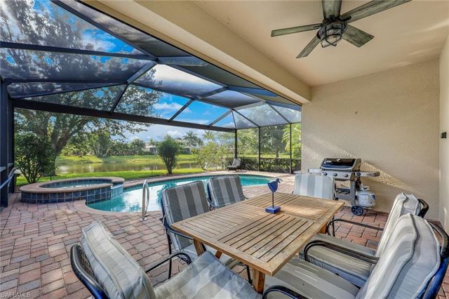 3742 Treasure Cove CIR, Naples, FL 34114