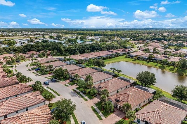 3742 Treasure Cove CIR, Naples, FL 34114