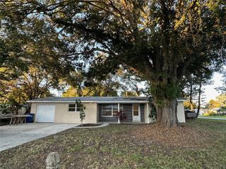 1702 7th Street, Vero Beach, FL 32962