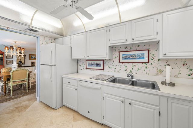4233 A Quail Ridge Drive N Sandpiper, Boynton Beach, FL 33436