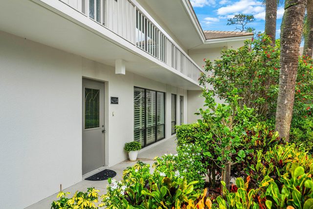 4233 A Quail Ridge Drive N Sandpiper, Boynton Beach, FL 33436