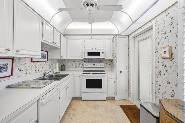 4233 A Quail Ridge Drive N Sandpiper, Boynton Beach, FL 33436