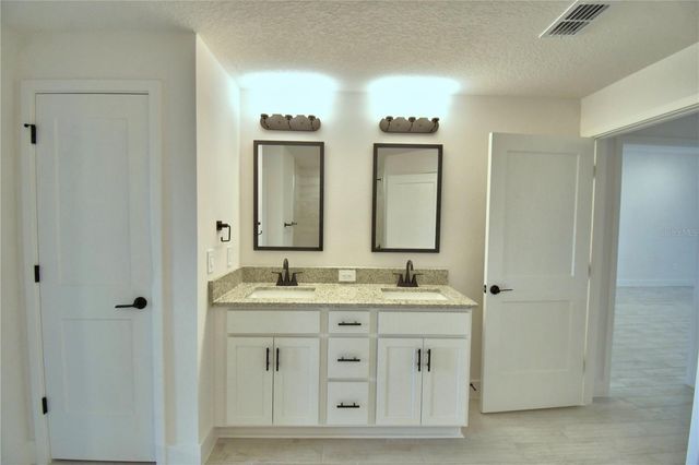 4616 CALAMINT LANE, Auburndale, FL 33823