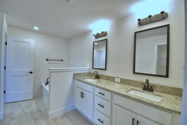 4616 CALAMINT LANE, Auburndale, FL 33823