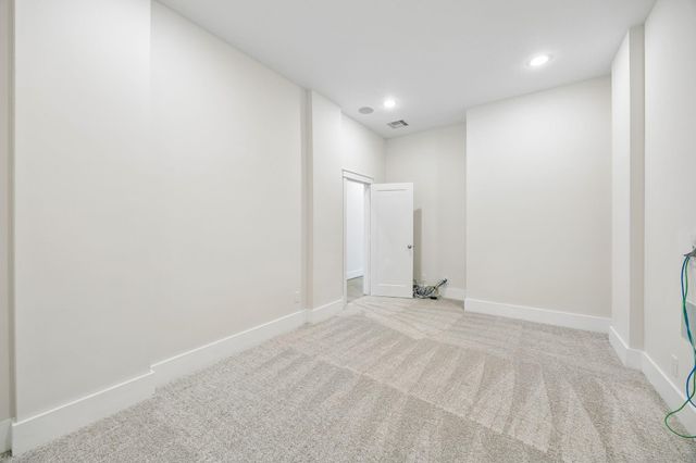 8558 Ridgepoint Drive, Houston, TX 77055