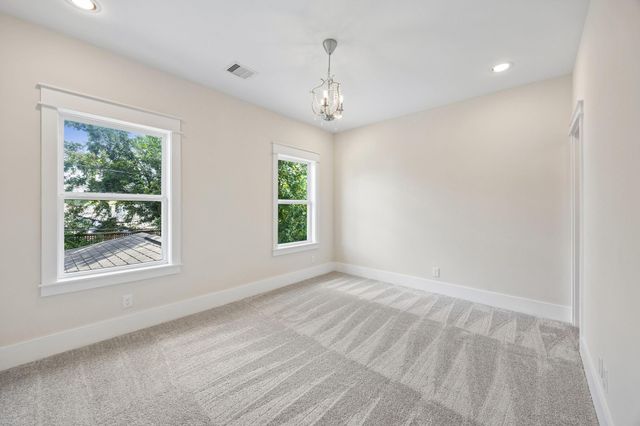 8558 Ridgepoint Drive, Houston, TX 77055